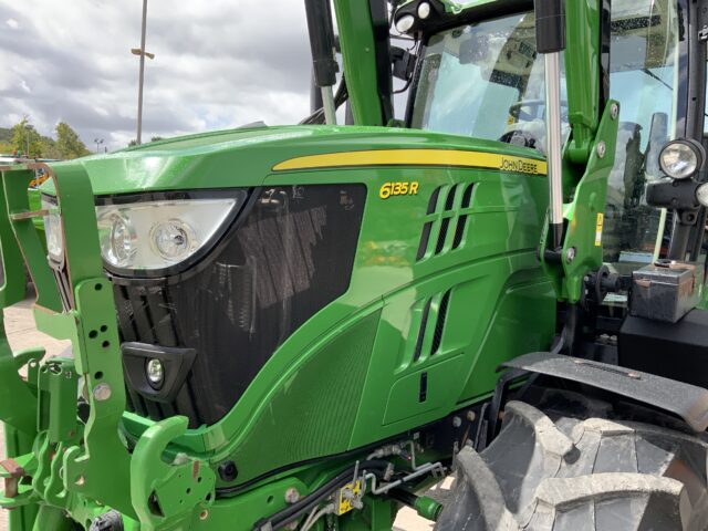 John Deere 6135R Tractor (ST23947)