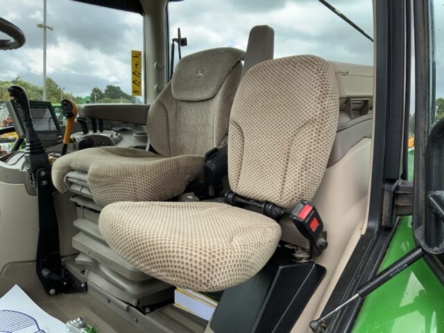 John Deere 6135R Tractor (ST23947)