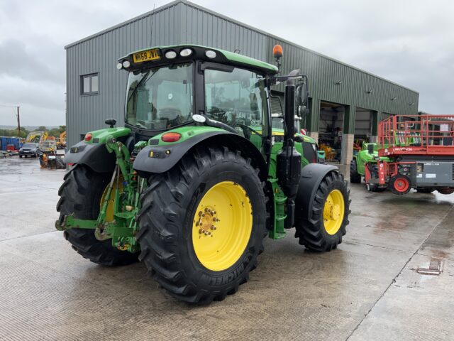 John Deere 6215R Tractor (ST24210)