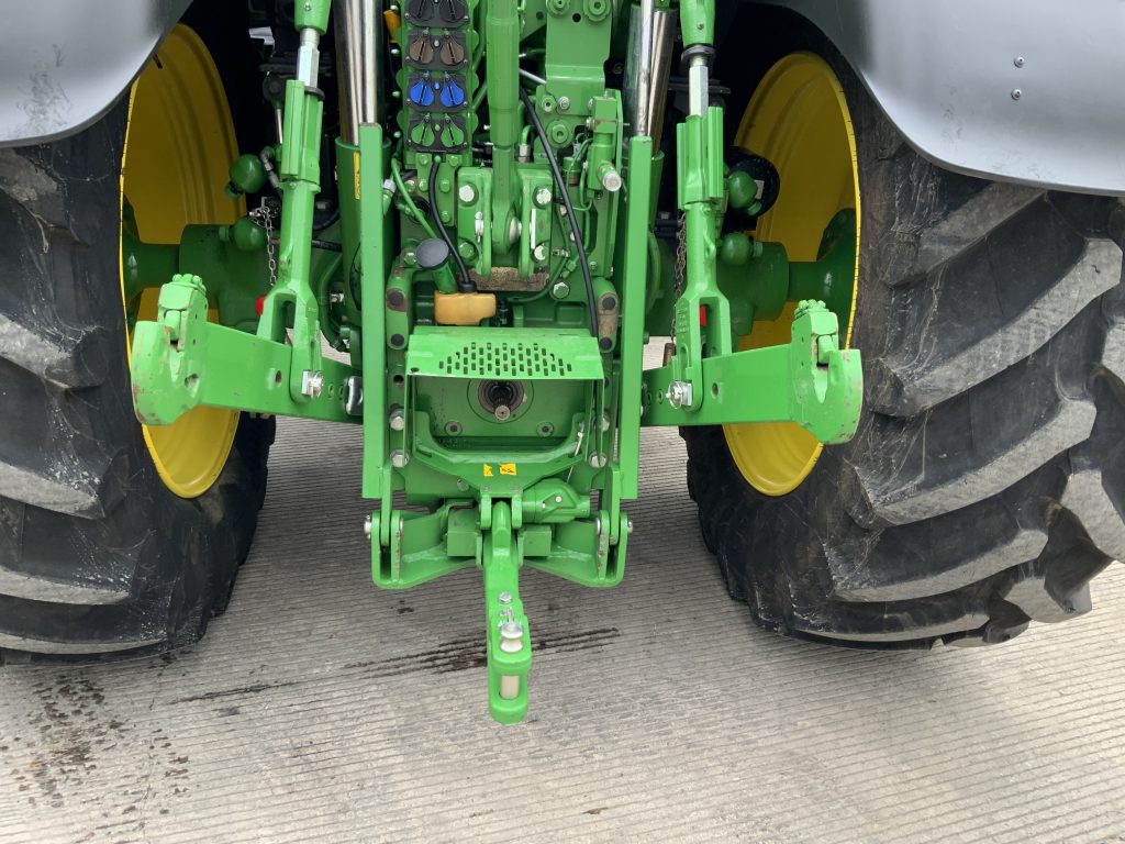 John Deere 6215R Tractor (ST24044)