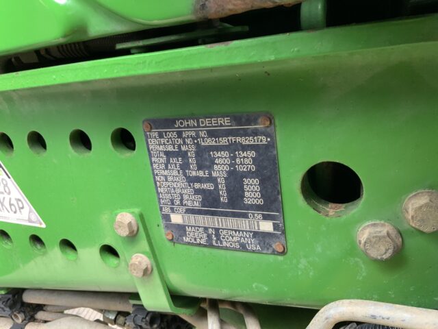 John Deere 6215R Tractor (ST23802)