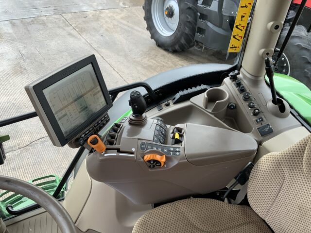 John Deere 6215R Tractor (ST23985)