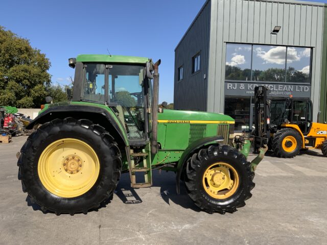 John Deere 6810 Tractor (ST23891)