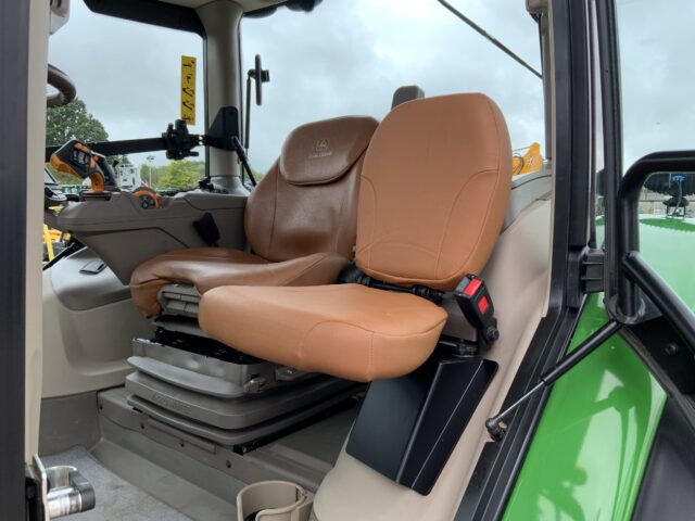 John Deere 6R.185 Tractor (ST24442)