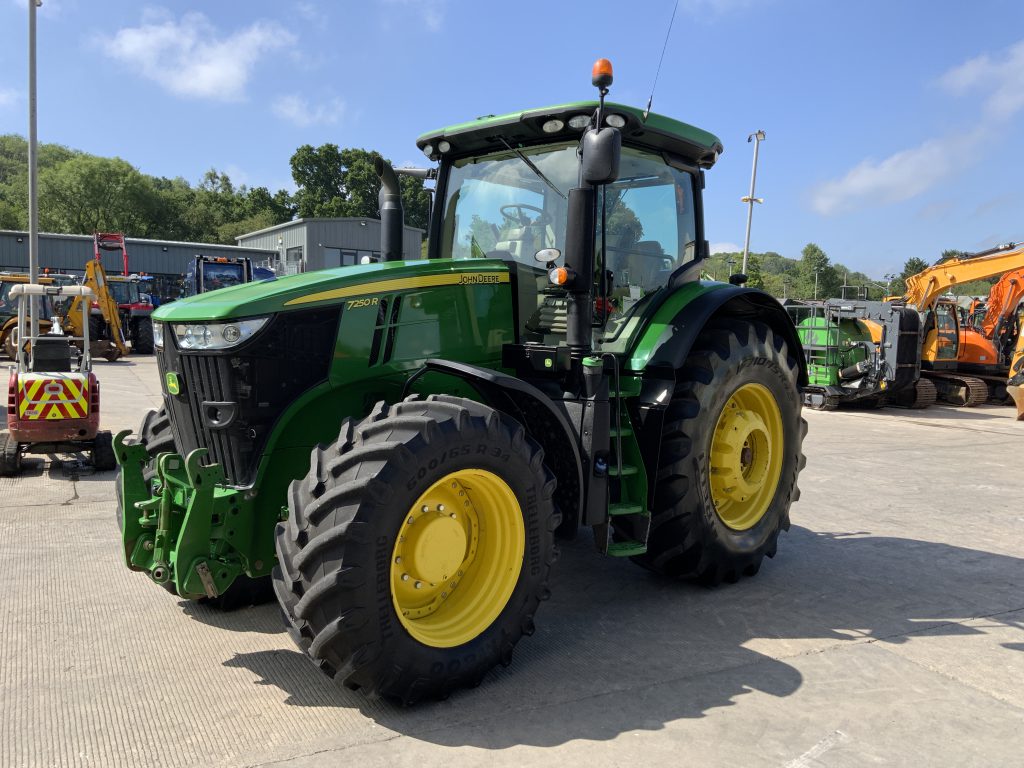 John Deere 7250R Tractor (ST23494)