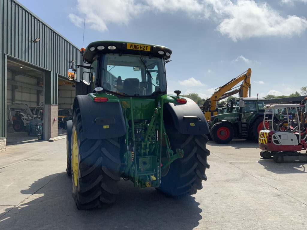 John Deere 7250R Tractor (ST23494)