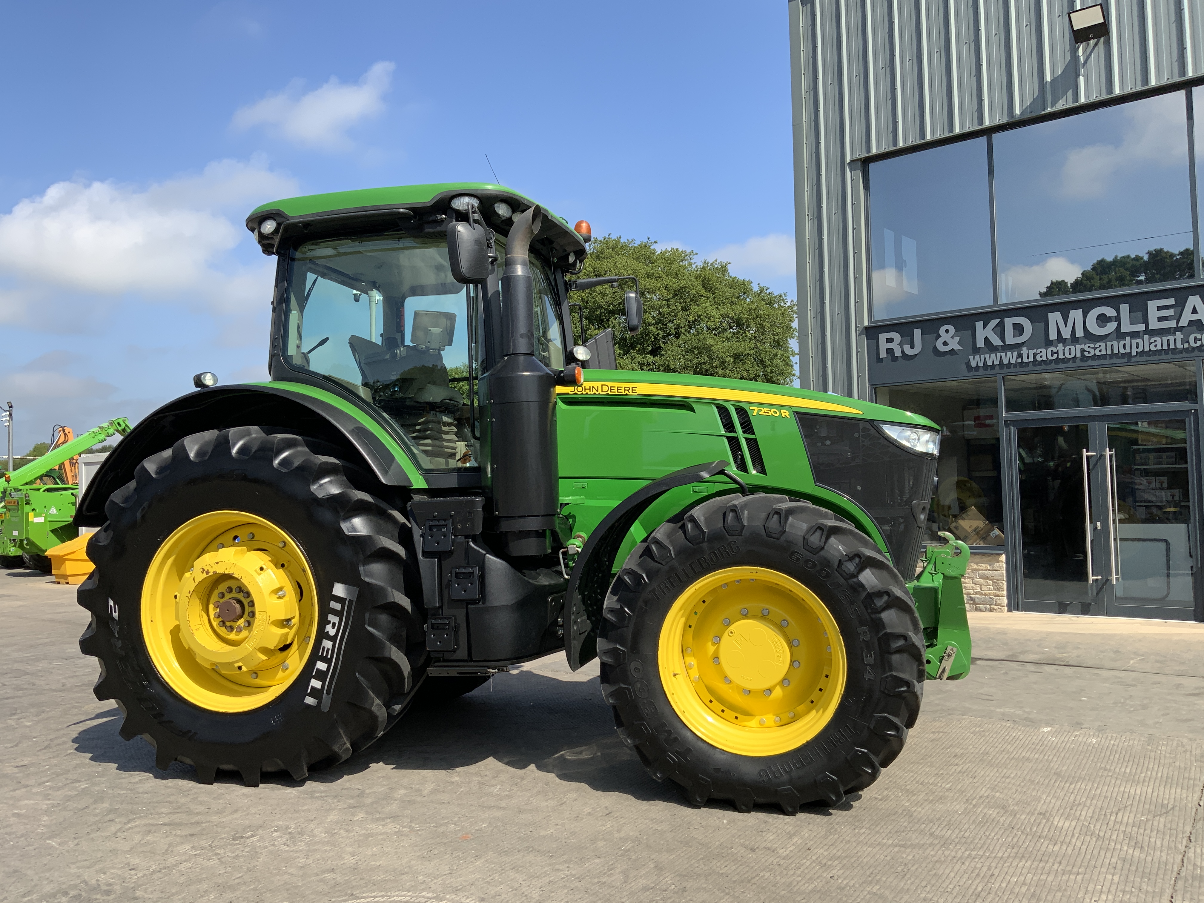 John Deere 7250R Tractor (ST23494) John Deere 7250R Tractor (ST23494)