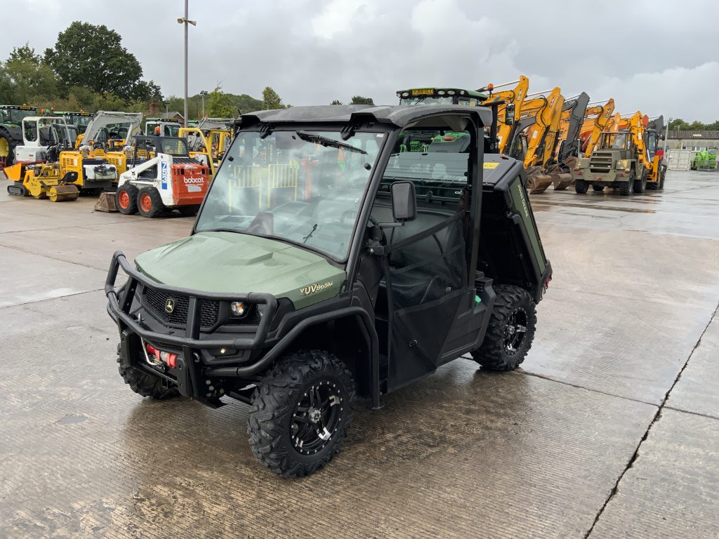 John Deere XUV 865M Gator (ST24249)