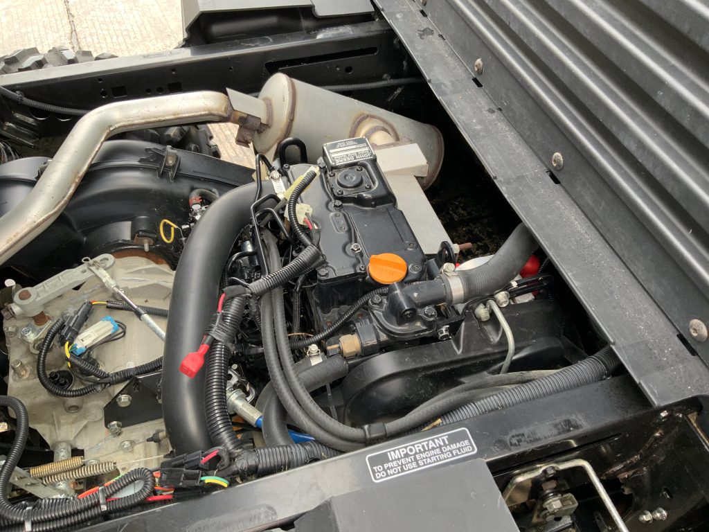 John Deere XUV 865M Gator (ST24249)