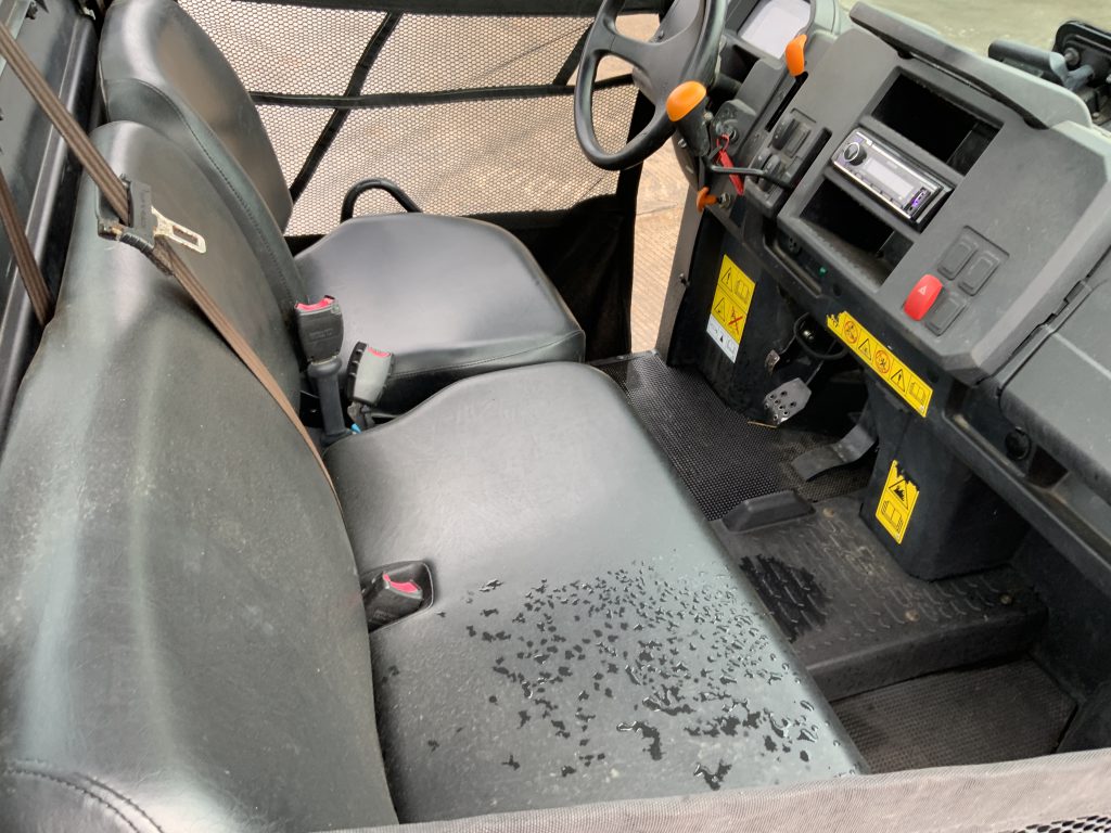 John Deere XUV 865M Gator (ST24249)