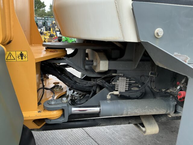 Liebherr 514 Stereo Wheeled Loading Shovel (ST23960)