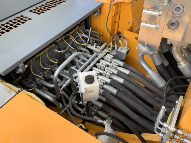 Liebherr R966 HD Mining Face Shovel (ST24316) JENNY