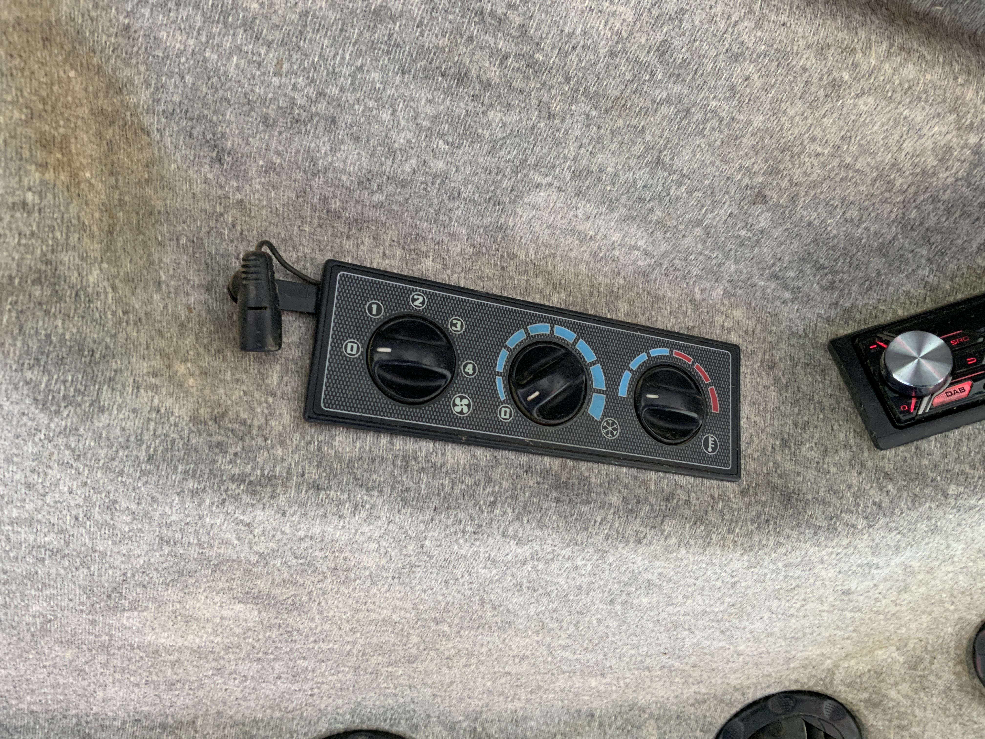 Massey Ferguson 6480 Dyna6 Tractor (ST24258) Massey Ferguson 6480 Dyna6 Tractor (ST24258)