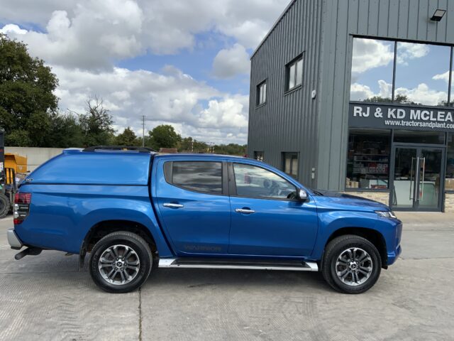 Mitsubishi L200 Warrior Double Cab Pickup (ST24383)