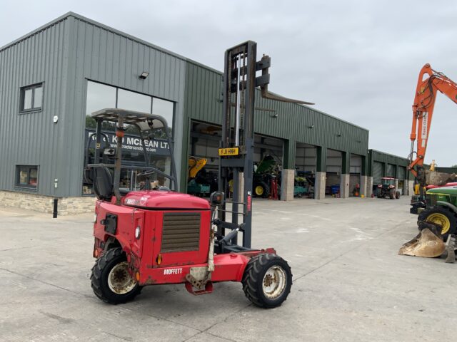 Moffet M8-25.3 Forklift (ST24016)