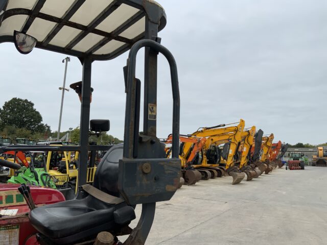 Moffet M8-25.3 Forklift (ST24016)