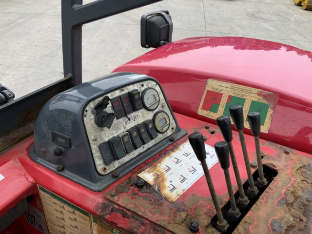 Moffet M8-25.3 Forklift (ST24016)