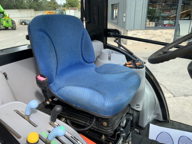 New Holland Boomer 3050 Compact Tractor (ST24230)