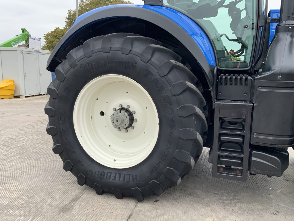 New Holland T7.290 Tractor (ST24455)