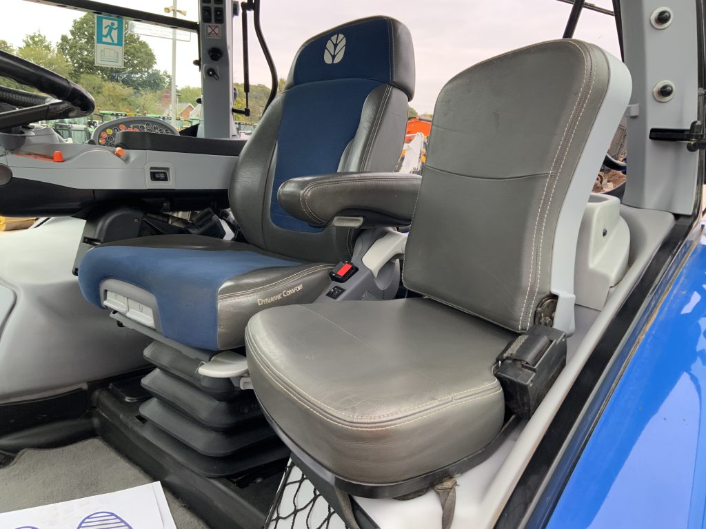 New Holland T7.290 Tractor (ST24455)