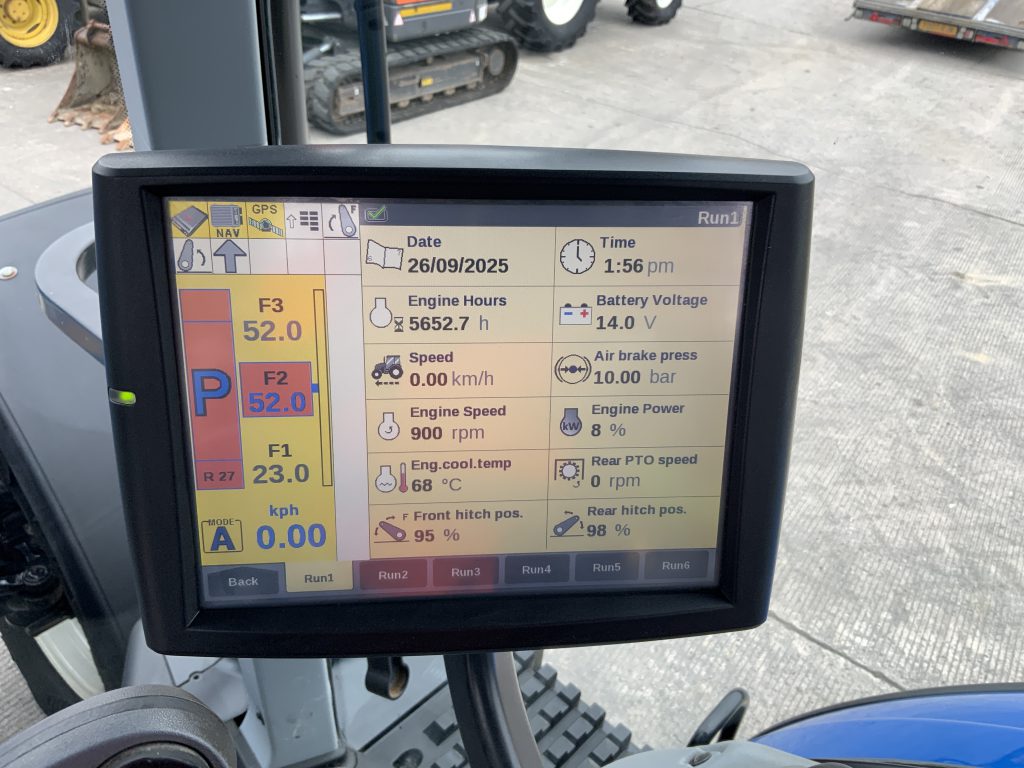 New Holland T7.290 Tractor (ST24455)