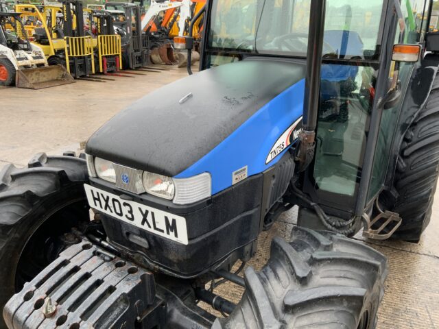 New Holland TN75s Super Steer Tractor (ST24490)