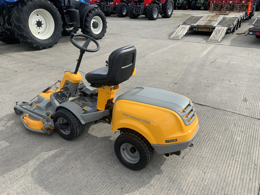 STIGA Park Ranger Svan Mower