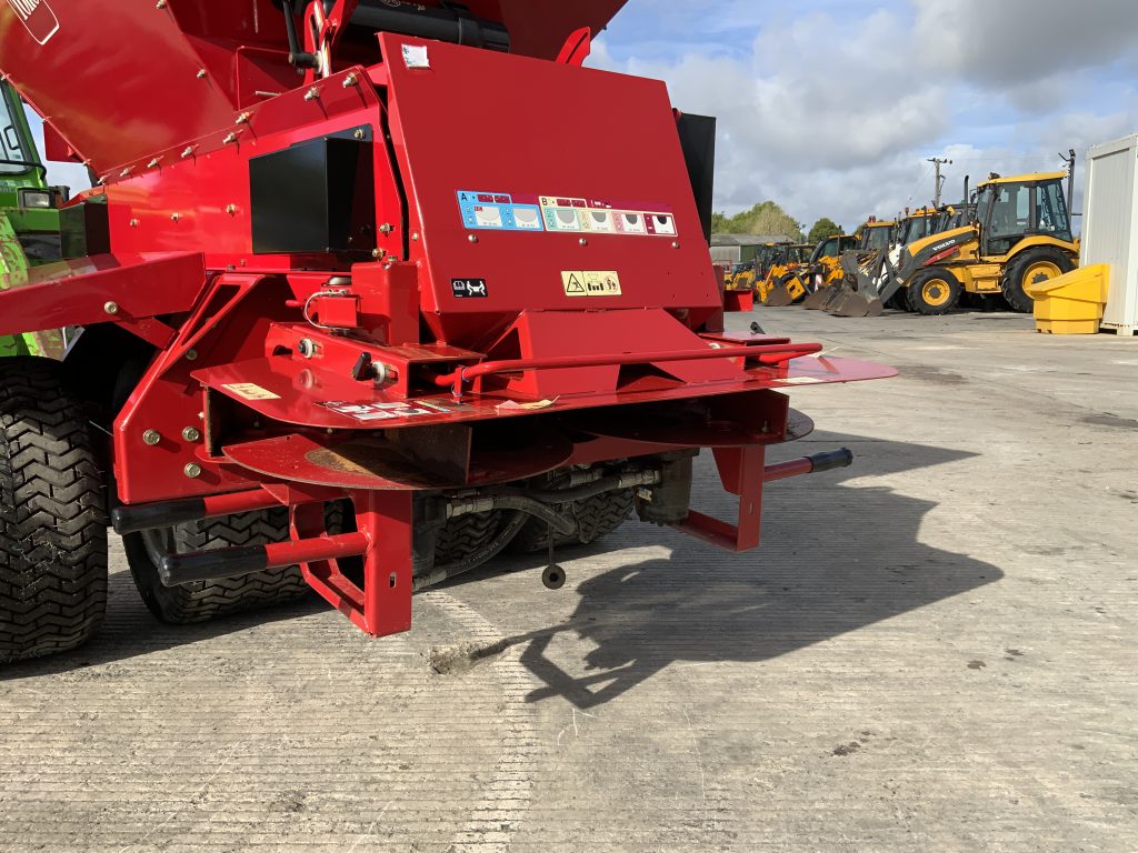 Toro Pro Pass 200 Top Dresser