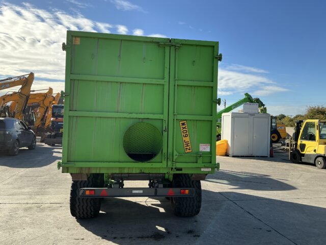 EFM/Botex 12T Hook Lift Trailer