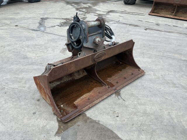 Strickland TDS15 Tilting Grading Bucket (ST24682)