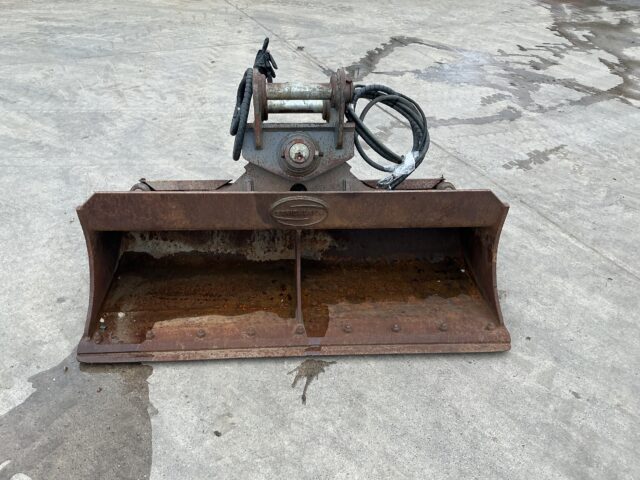Strickland TDS15 Tilting Grading Bucket (ST24682)