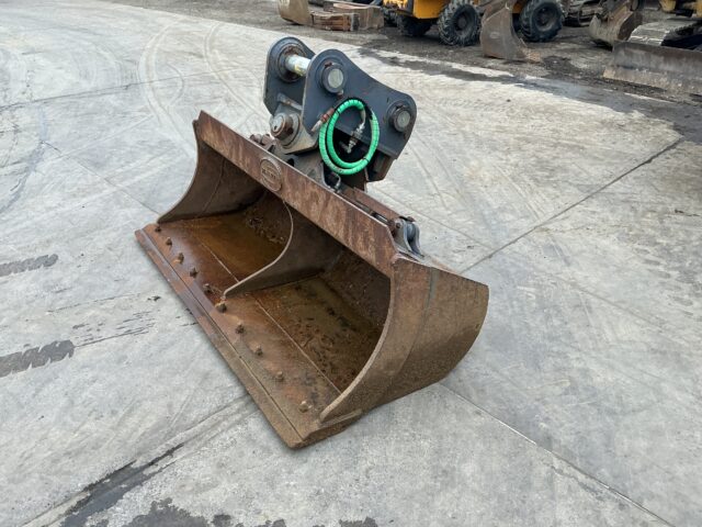 Strickland TDS 22 Tilting Grader Bucket (ST24681)