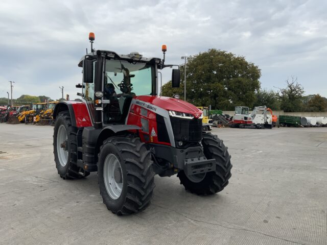 Massey Ferguson 8s.225 Dyna E Power Tractor (ST24558)