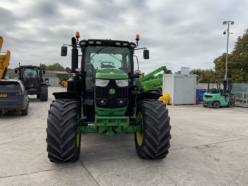 John Deere 6215R Tractor (ST24428)