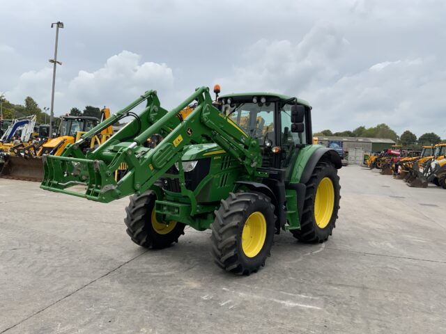 John Deere 6120M Tractor (ST24650)