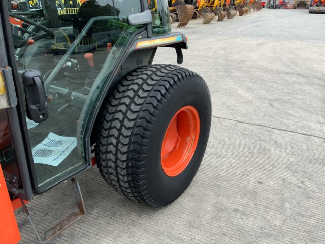 Kubota L4200 Tractor (ST24435)