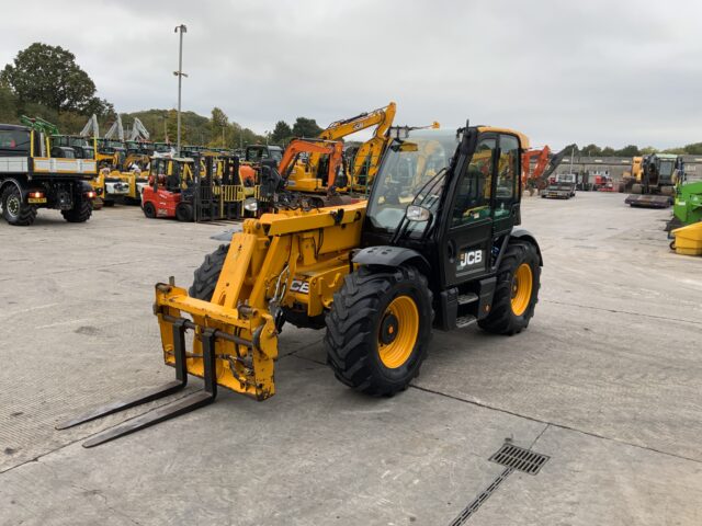 JCB 542-70 Agri Pro Dual Tech VT Telehandler (ST23946)