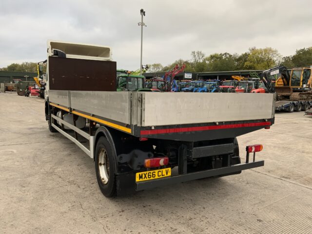 DAF CF220 Lorry (S24820)