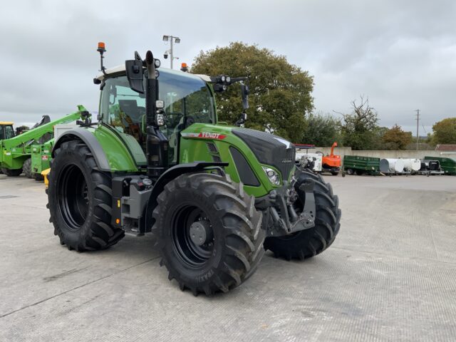 Fendt 722 Profi Plus Tractor (ST24772)