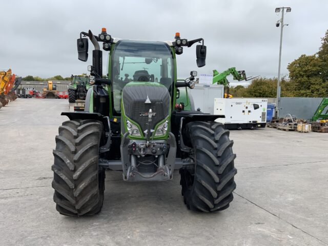 Fendt 722 Profi Plus Tractor (ST24772)