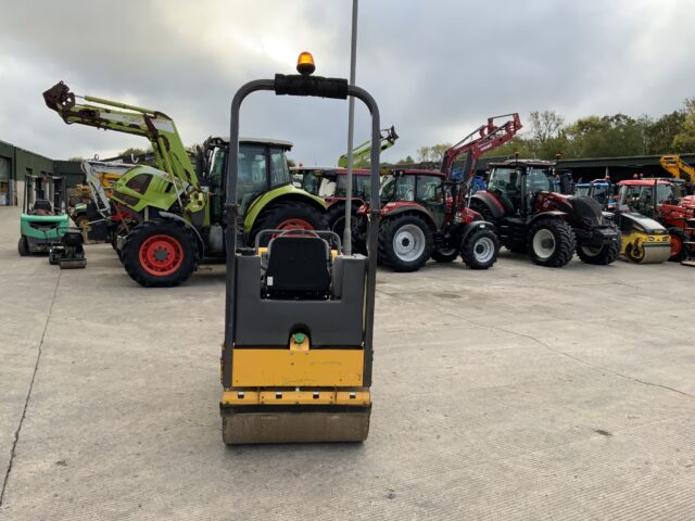Volvo DD15 Roller (ST24728)