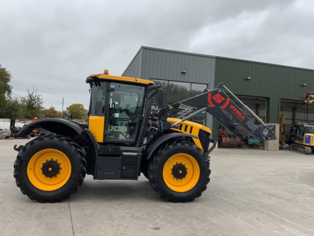 JCB Fastrac 4220 Tractor (ST24631)