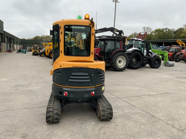 Hyundai Robex 27z-9 Digger (ST24418)