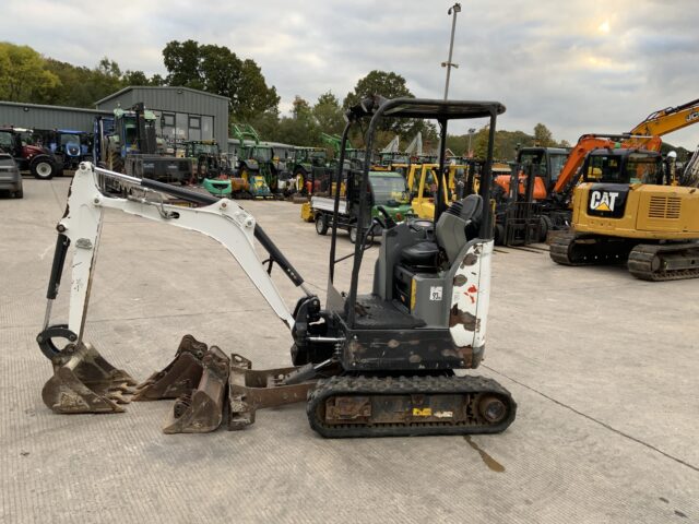 Bobcat E17z Digger (ST24735)