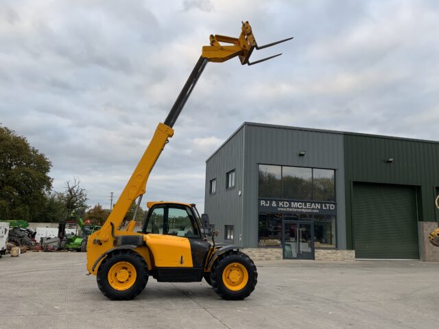 JCB 530-70 Telehandler (ST24567)