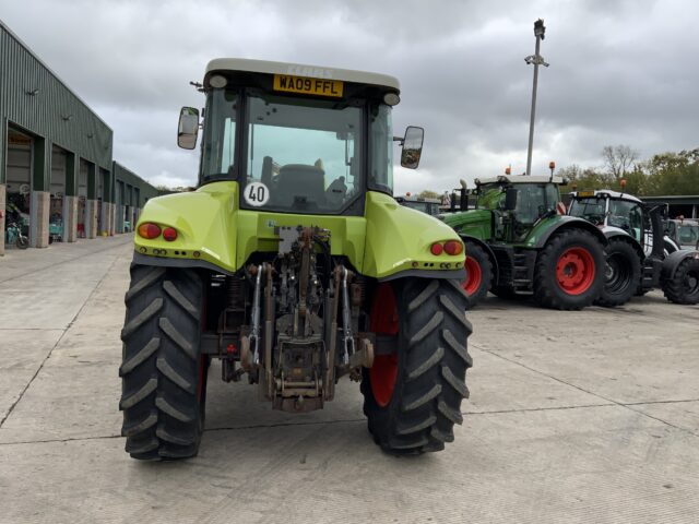Claas Arion 530 Tractor (ST24310)