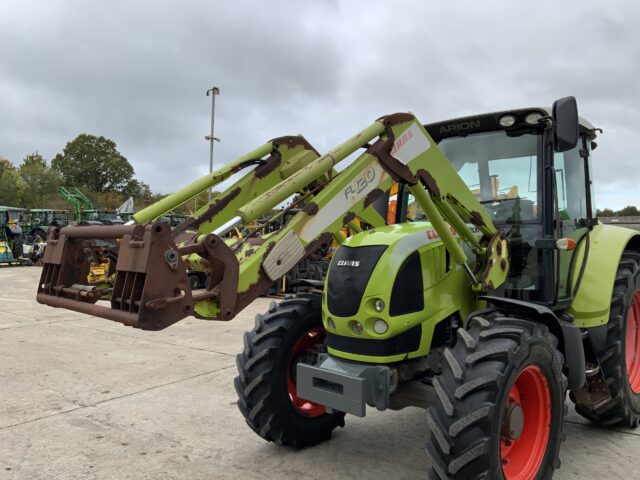 Claas Arion 530 Tractor (ST24310)