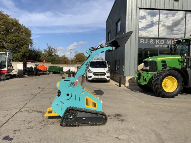 Machpro MP S300 Tracked Skid Steer (ST22313)