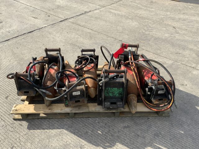 Choice of SANDVIC BreakersSL10, SL10M, SL30