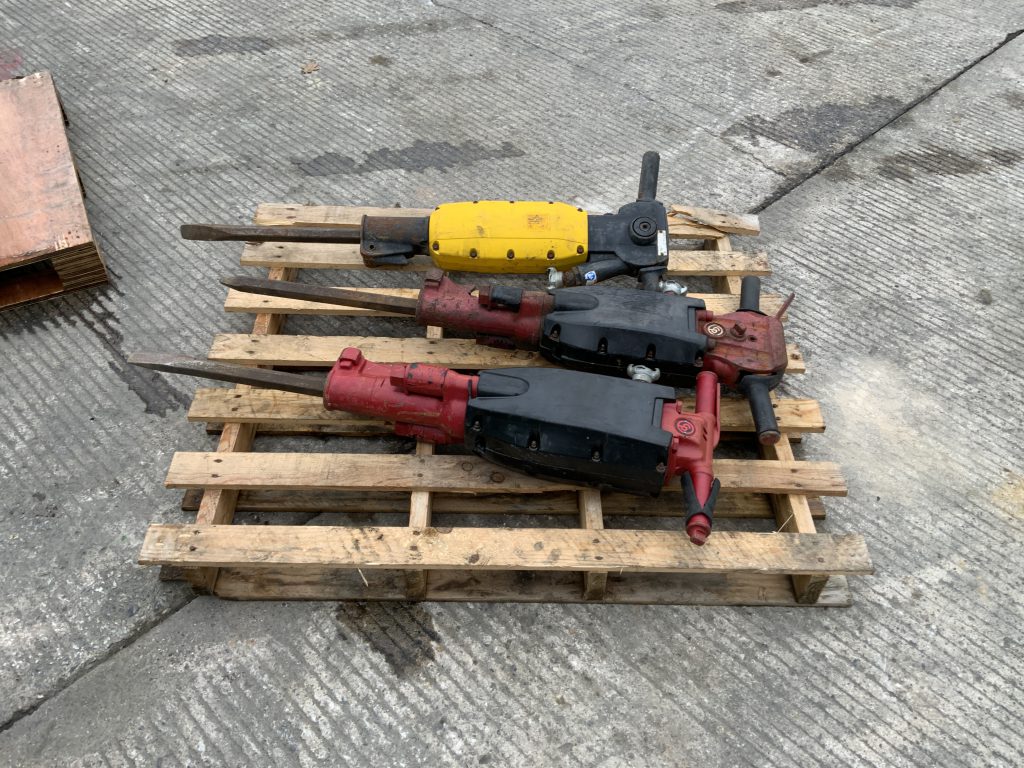 X3 Air Breaker Guns comes with Chisels